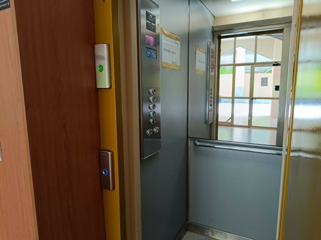 Middle Floor Apartment Los Alcazares Murcia - image 5