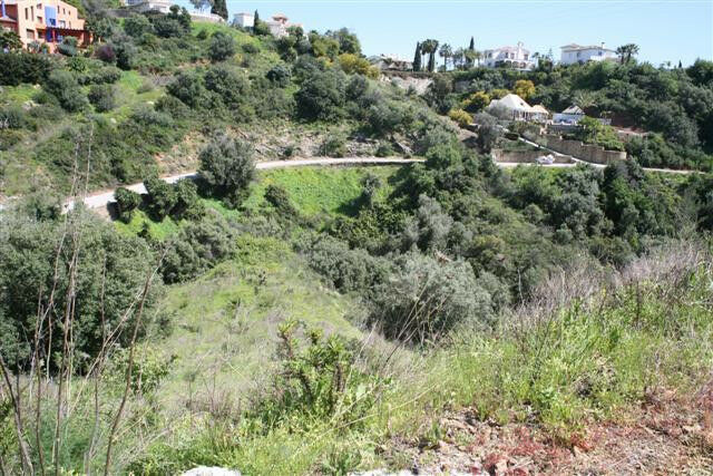 Residential Plot El Rosario Málaga - image 5