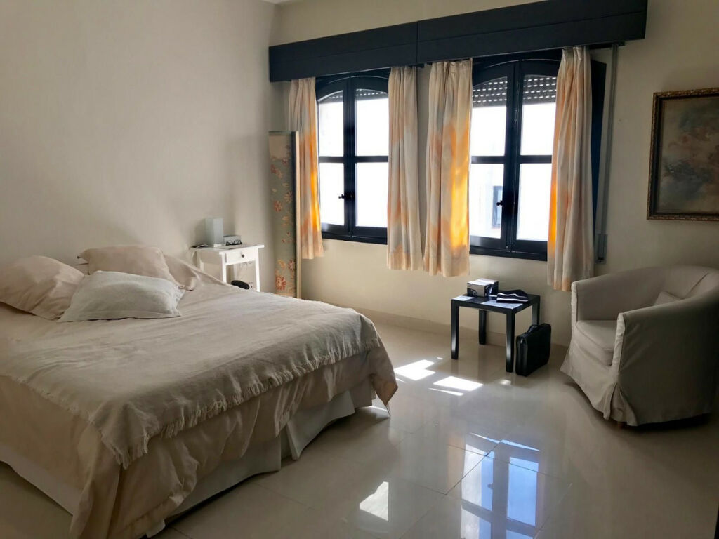 Middle Floor Apartment Puerto Banús Málaga - image 5