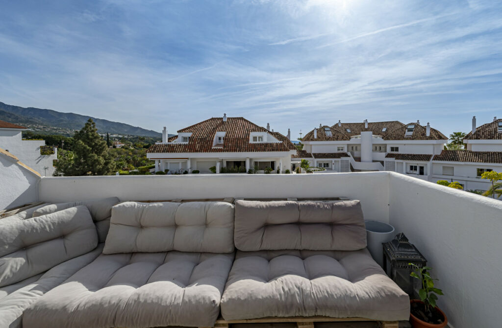 Penthouse The Golden Mile Málaga - image 6