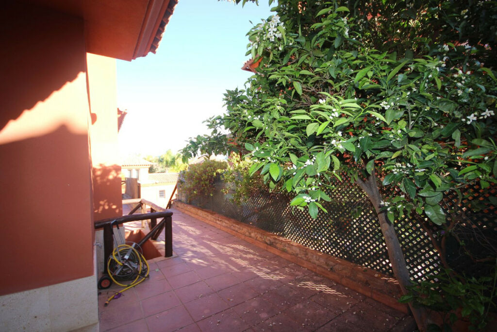 Semi-Detached House Santa Clara Málaga - image 27