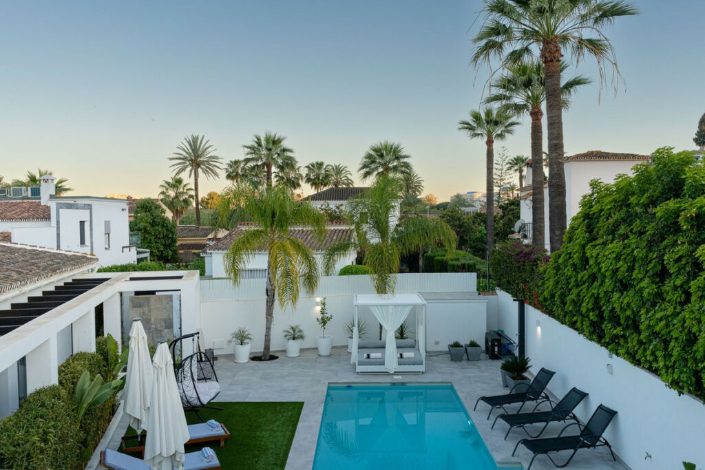 Detached Villa Puerto Banús Málaga - image 52