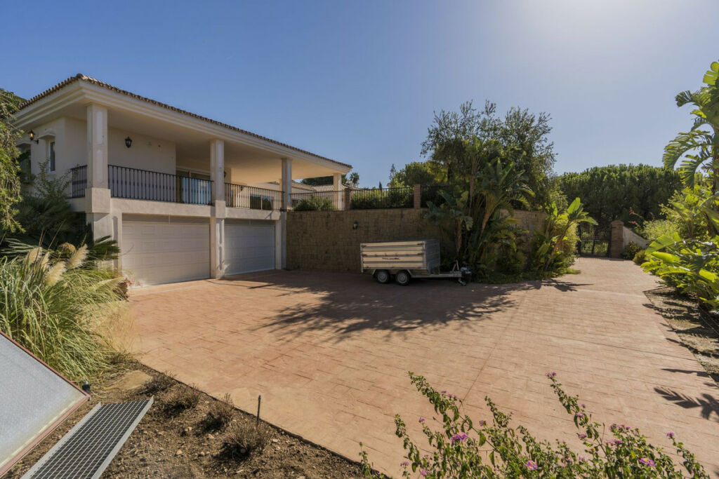 Detached Villa Valtocado Málaga - image 53
