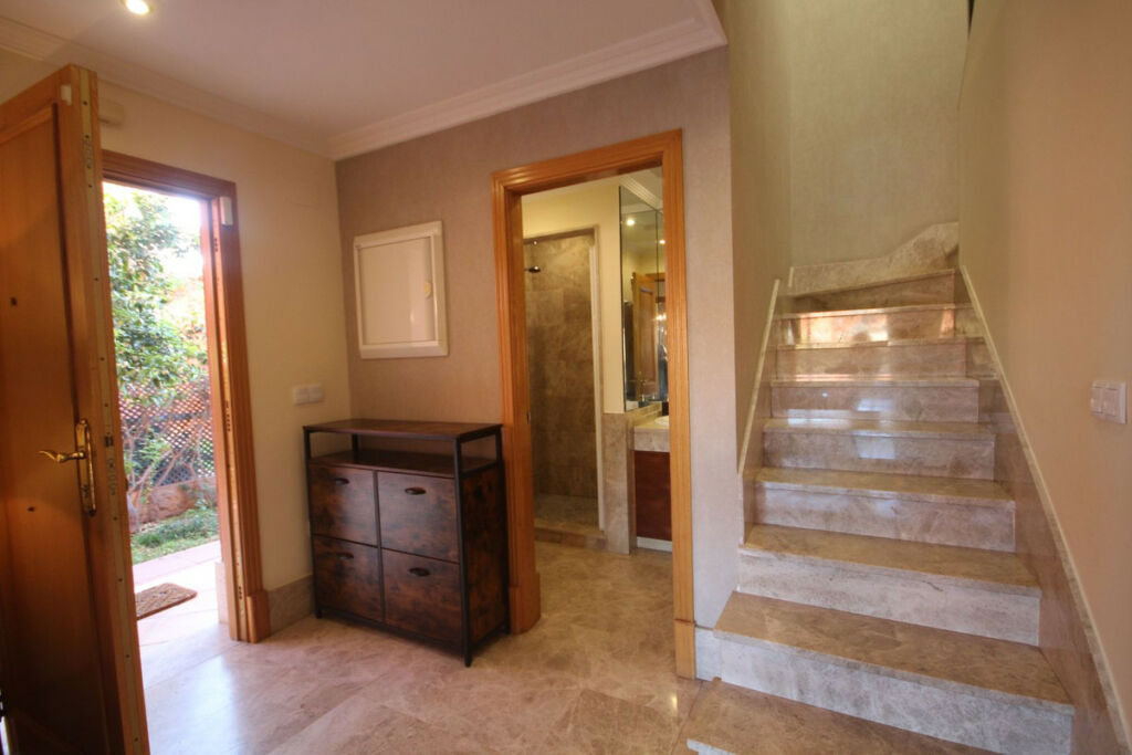 Semi-Detached House Santa Clara Málaga - image 13