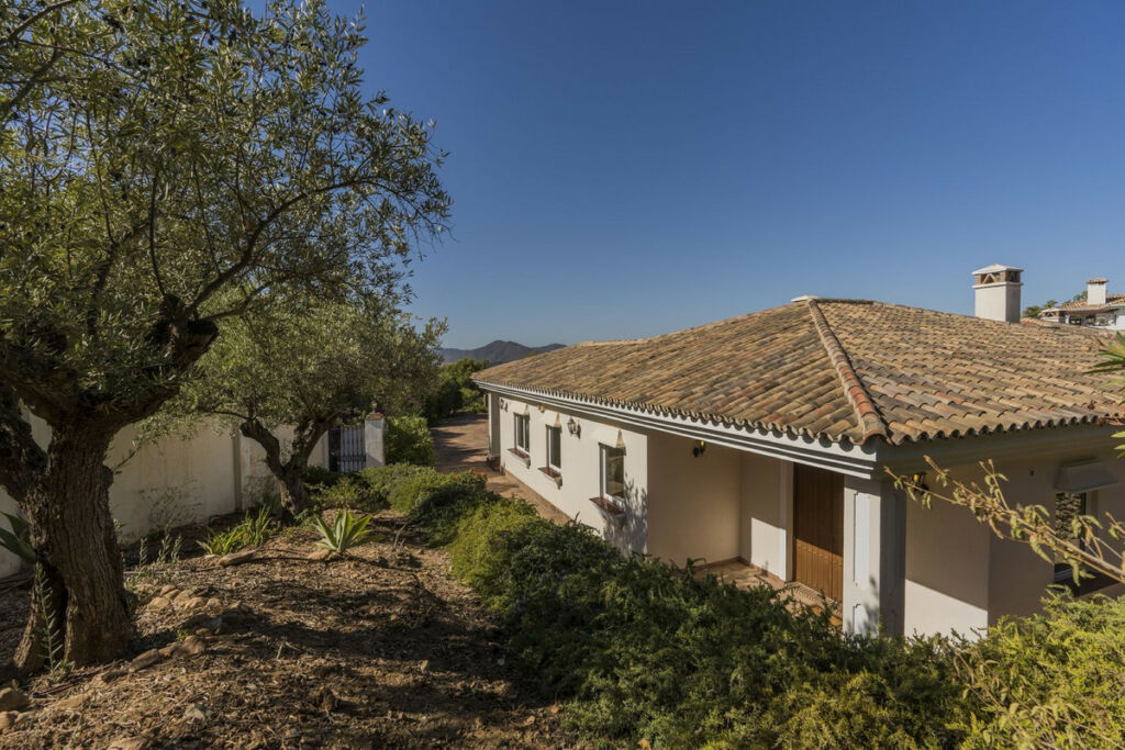 Detached Villa Valtocado Málaga - image 56