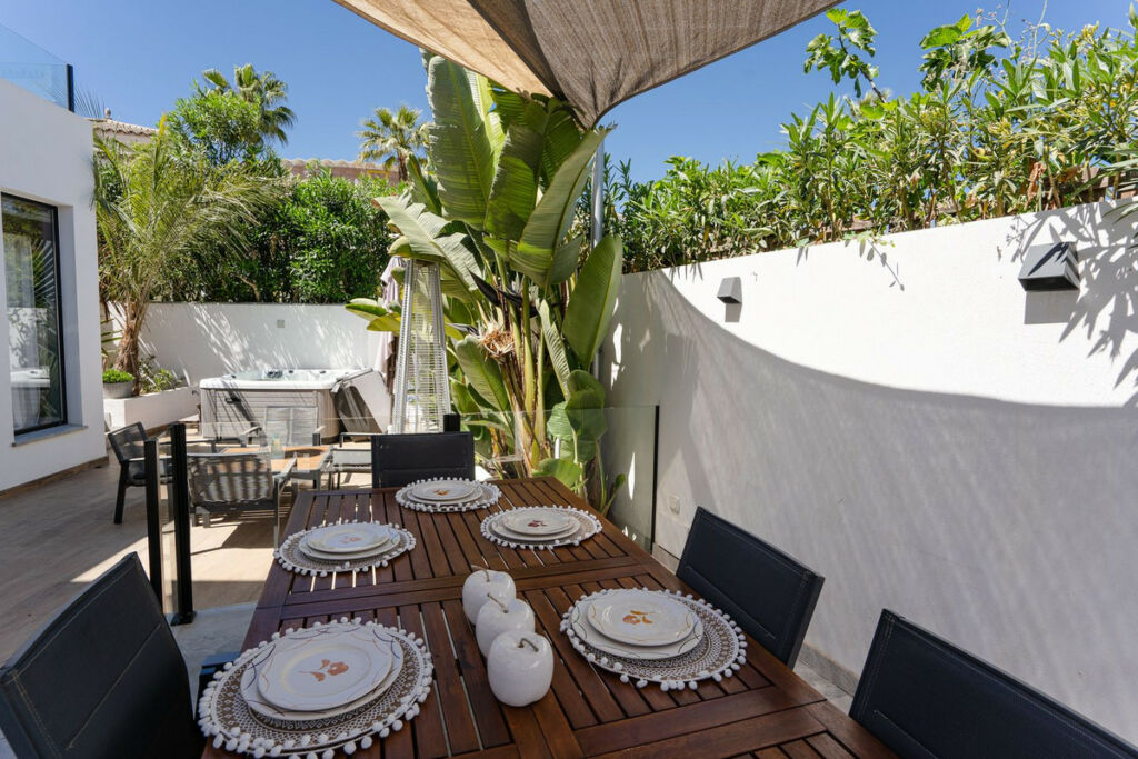 Detached Villa Puerto Banús Málaga - image 56