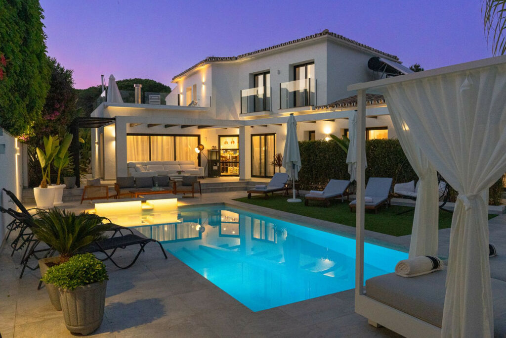 Detached Villa Puerto Banús Málaga - image 59