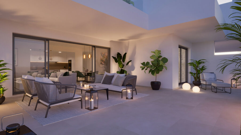 Top Floor Apartment Estepona Málaga - image 6