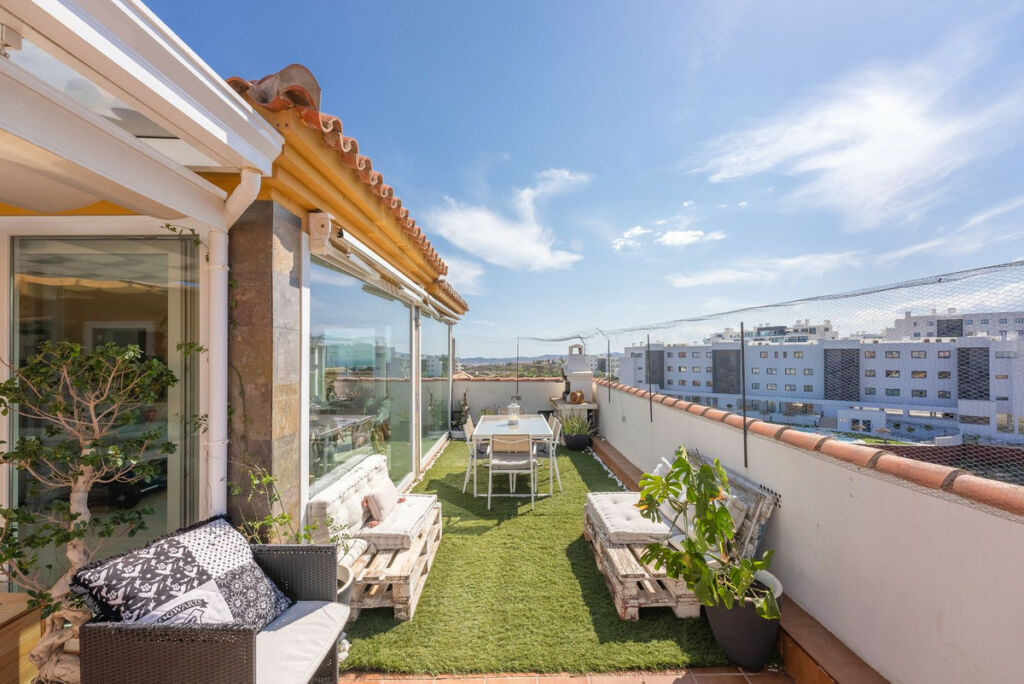 Penthouse Fuengirola Málaga - image 6