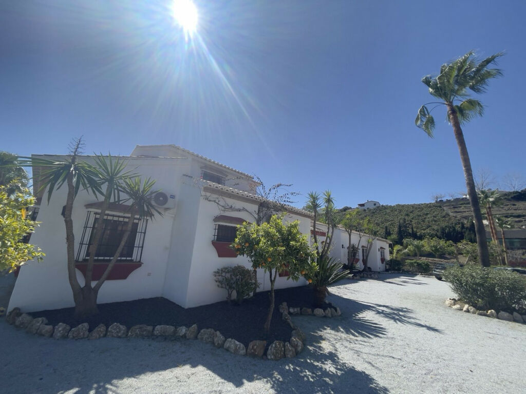Detached Villa Frigiliana Málaga - image 6