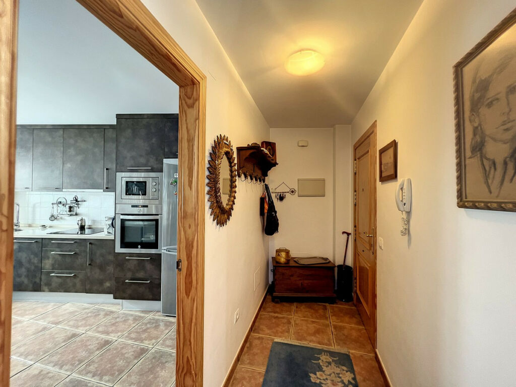 Middle Floor Apartment Mijas Málaga - image 6