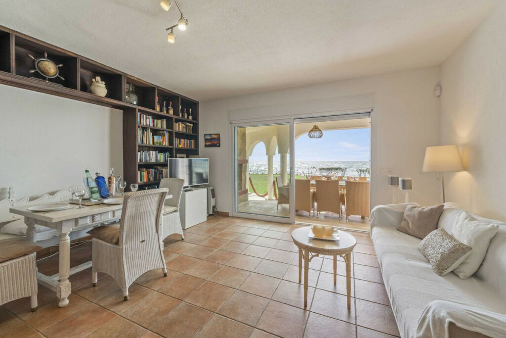 Detached Villa Marbesa Málaga - image 6