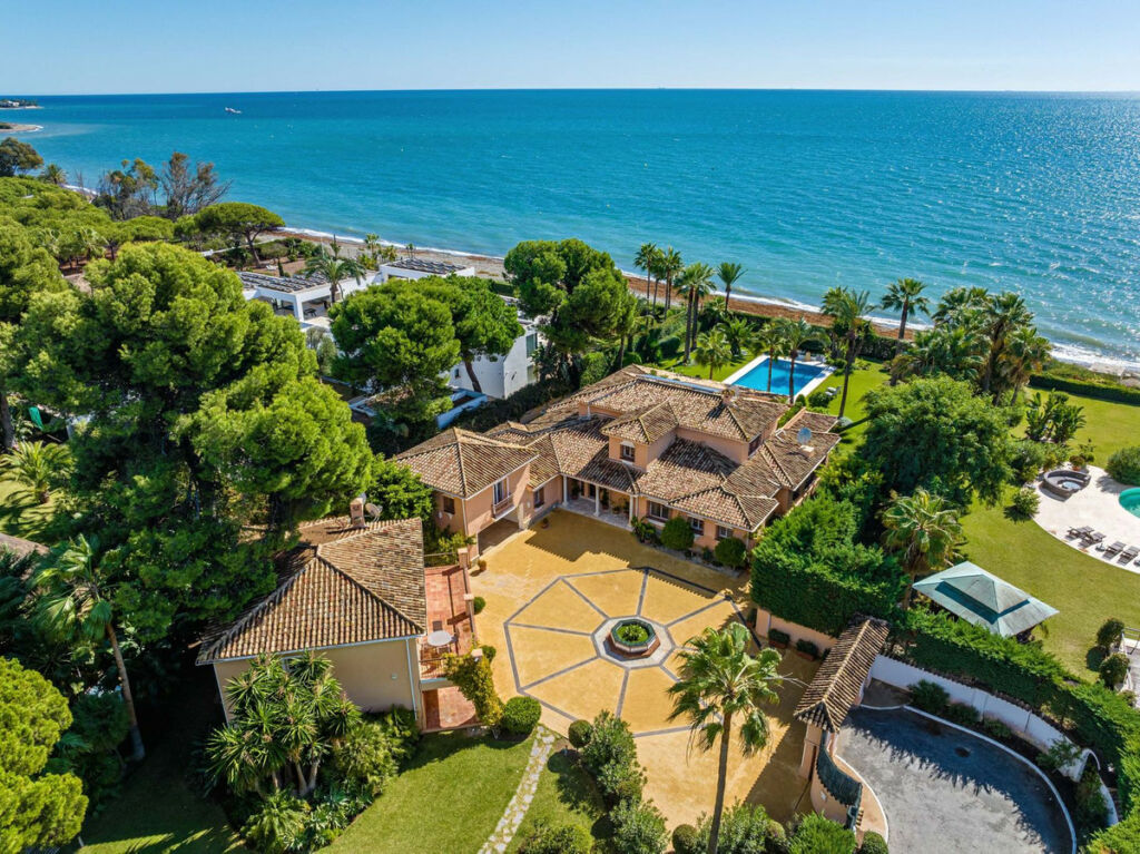 Detached Villa Benamara Málaga - image 64