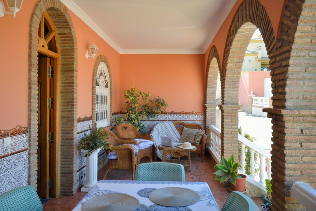 Detached Villa La Viñuela Málaga - image 7