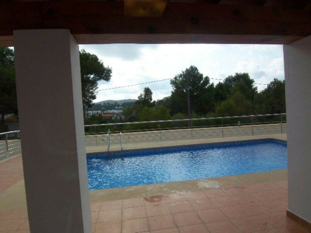 Detached Villa Moraira Alicante - image 7