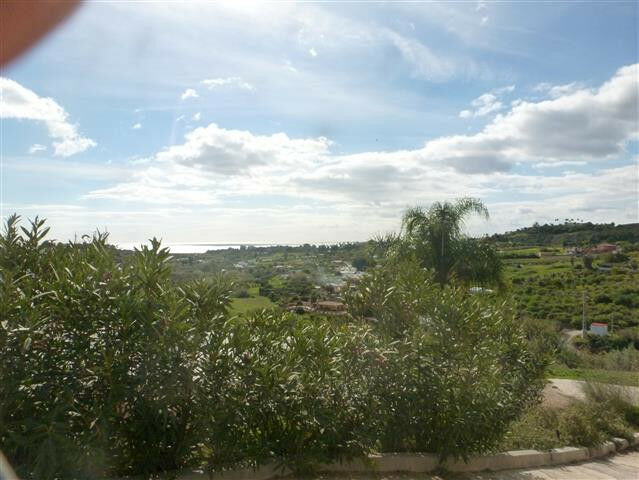 Detached Villa Estepona Málaga - image 7