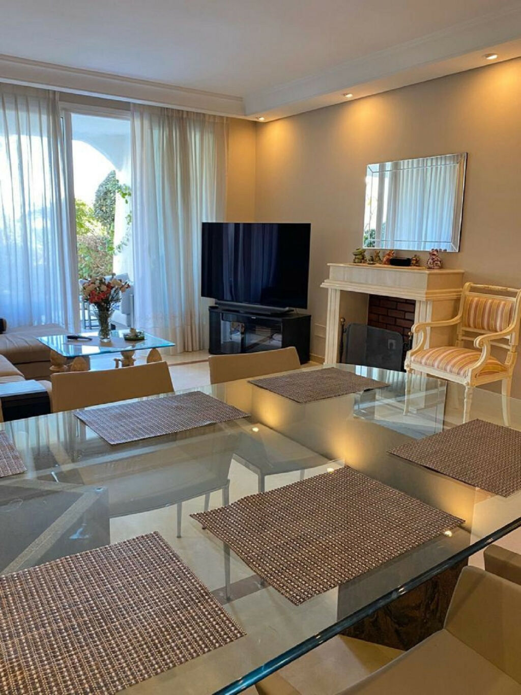 Ground Floor Apartment Puerto Banús Málaga - image 7