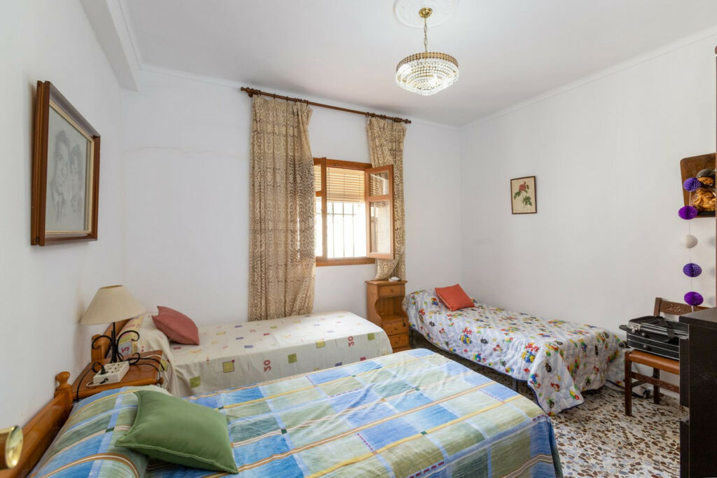 Detached Villa Periana Málaga - image 7