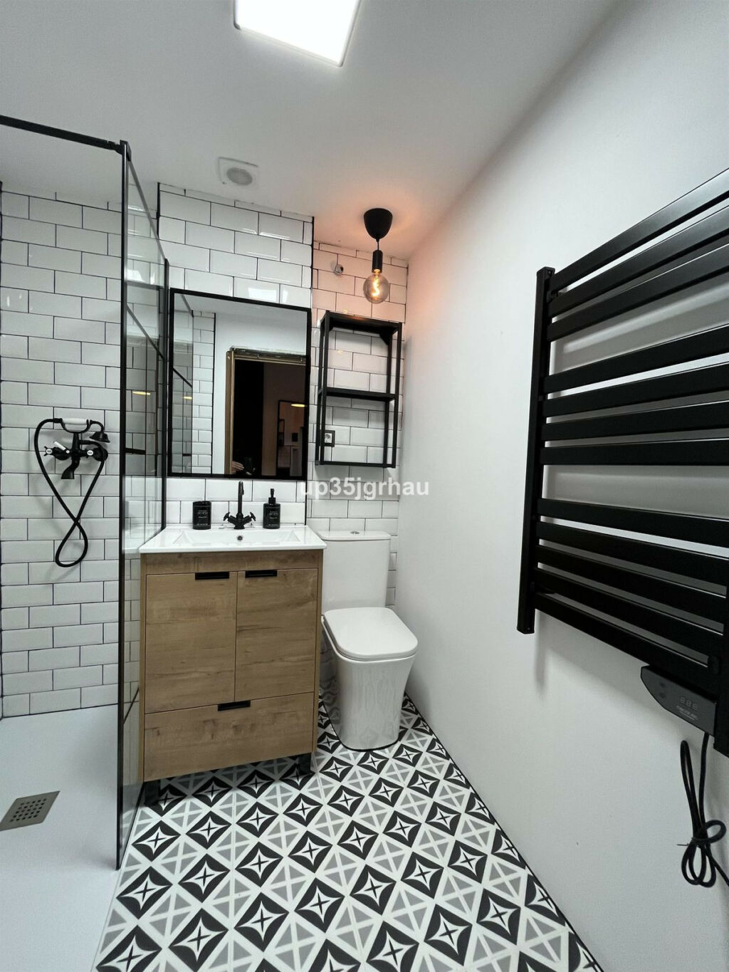 Ground Floor Studio Estepona Málaga - image 8