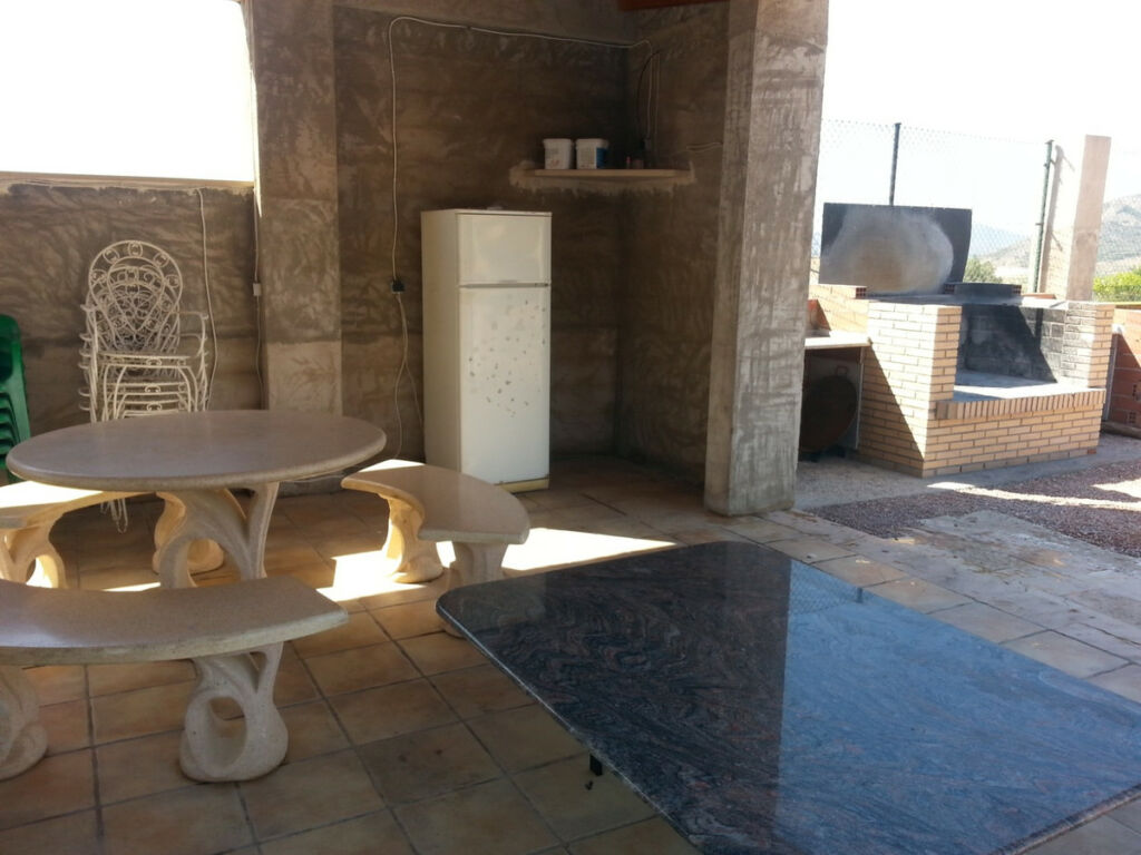 Detached Villa La Romana Alicante - image 7