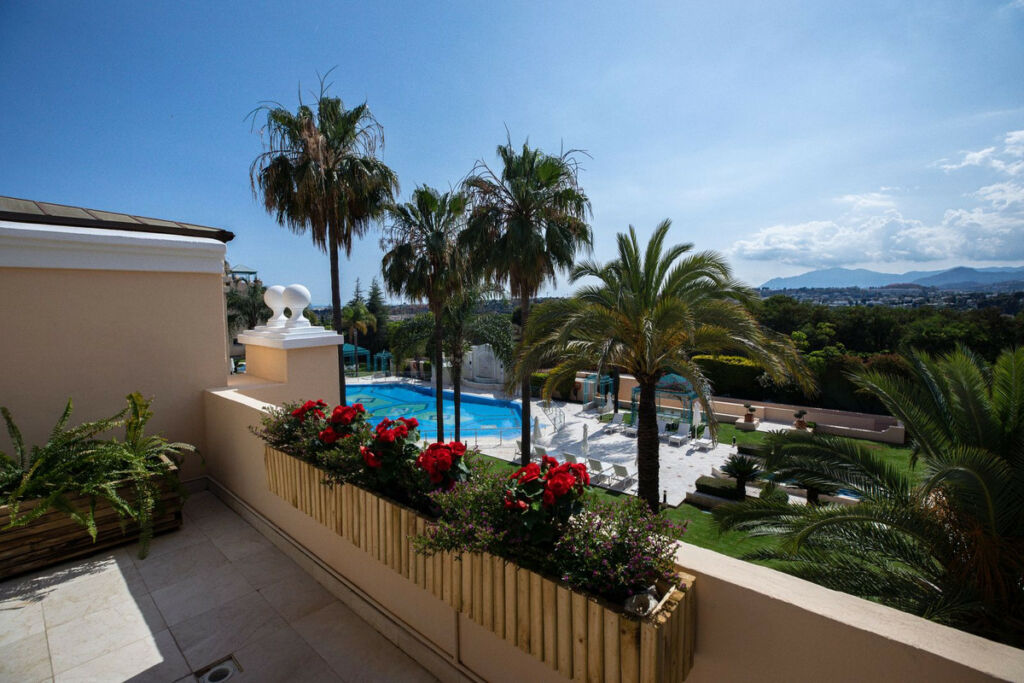 Penthouse Duplex The Golden Mile Málaga - image 7