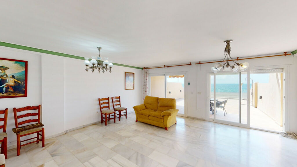 Semi-Detached House Torre del Mar Málaga - image 8