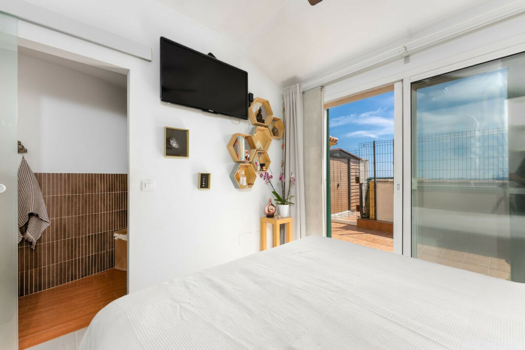Penthouse Fuengirola Málaga - image 8