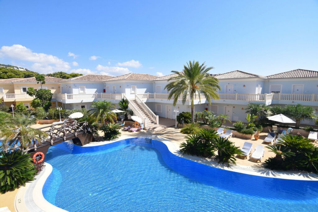 Ground Floor Apartment La Fustera Alicante - image 7