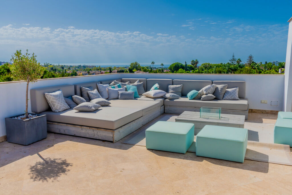 Detached Villa Guadalmina Alta Málaga - image 9