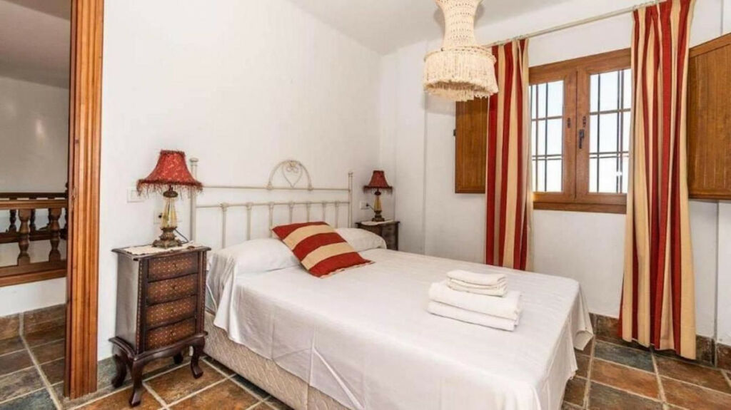 Detached Villa Frigiliana Málaga - image 8