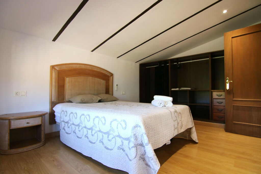 Detached Villa Coín Málaga - image 9