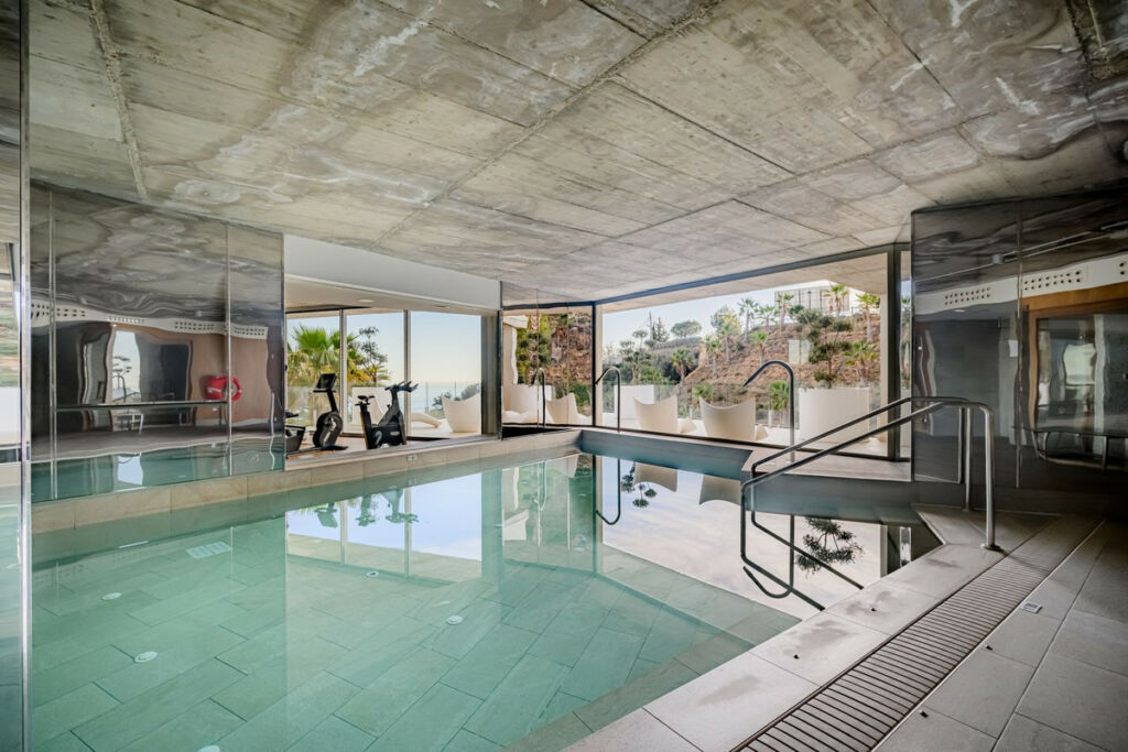 Penthouse Benalmadena Málaga - image 12