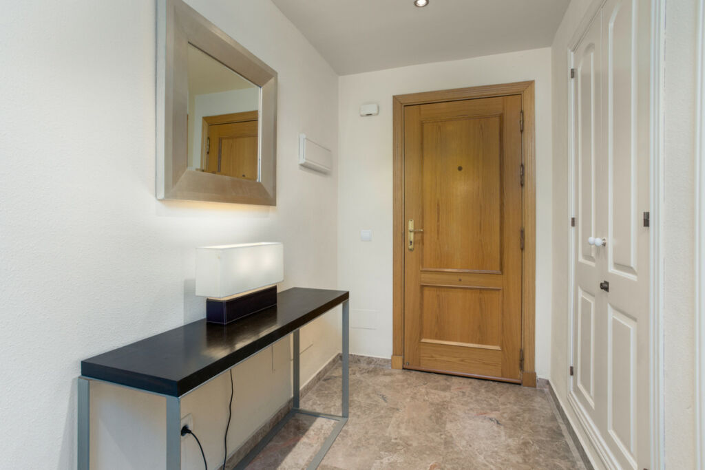 Top Floor Apartment San Pedro de Alcántara Málaga - image 9