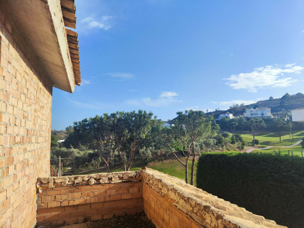Detached Villa La Cala Golf Málaga - image 9