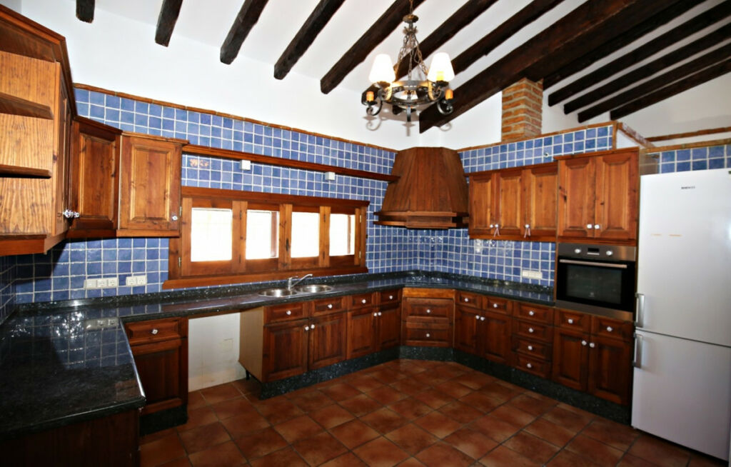 Detached Villa Frigiliana Málaga - image 9