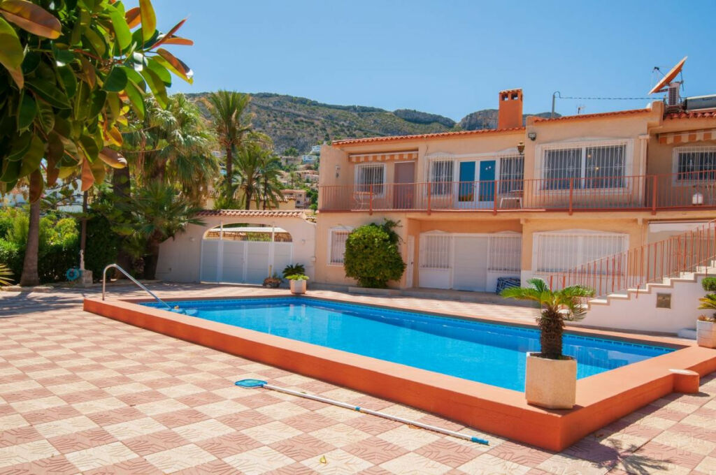 Middle Floor Apartment Calpe Alicante