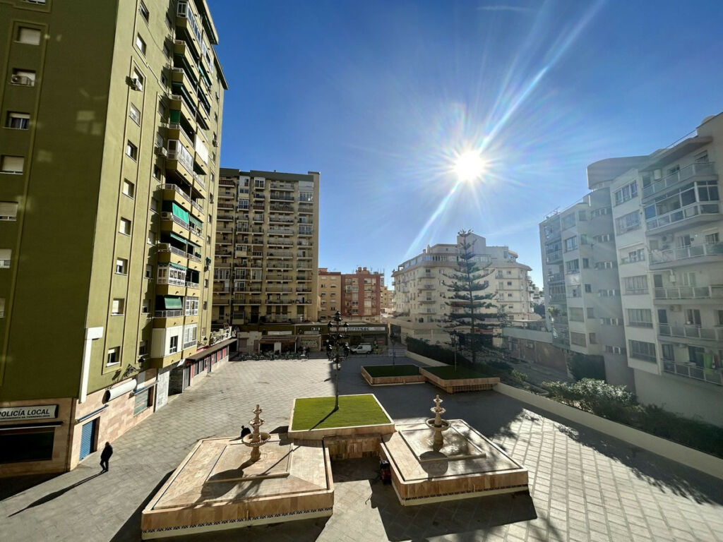 Middle Floor Apartment Torremolinos Centro Málaga - image 9