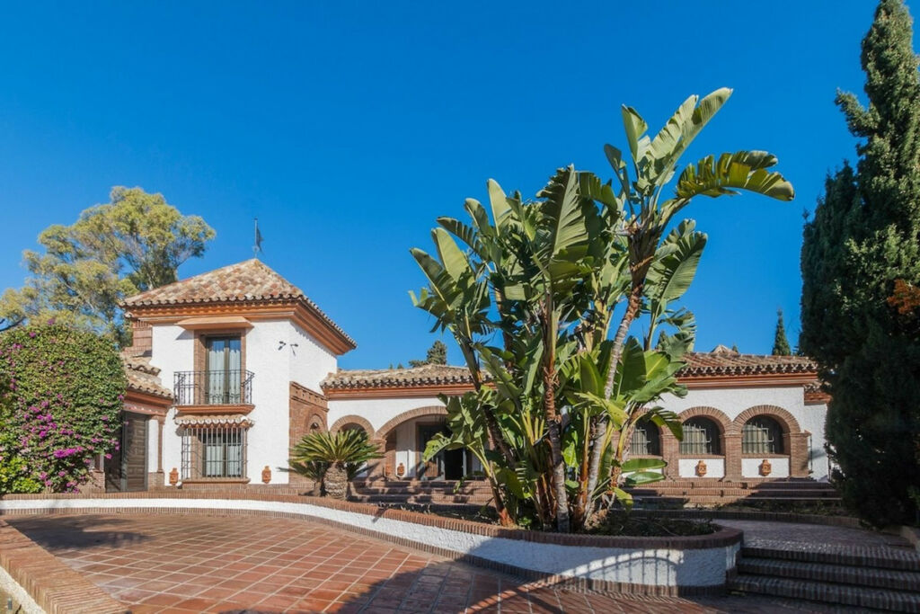 Detached Villa Costabella Málaga