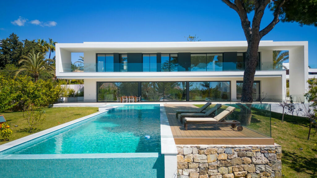 Detached Villa Marbesa Málaga