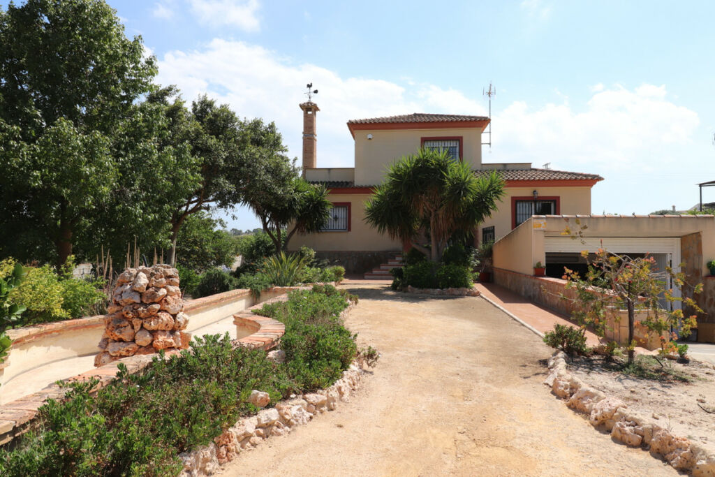 Detached Villa Algorfa Alicante