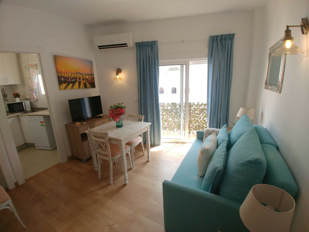 Middle Floor Apartment Fuengirola Málaga