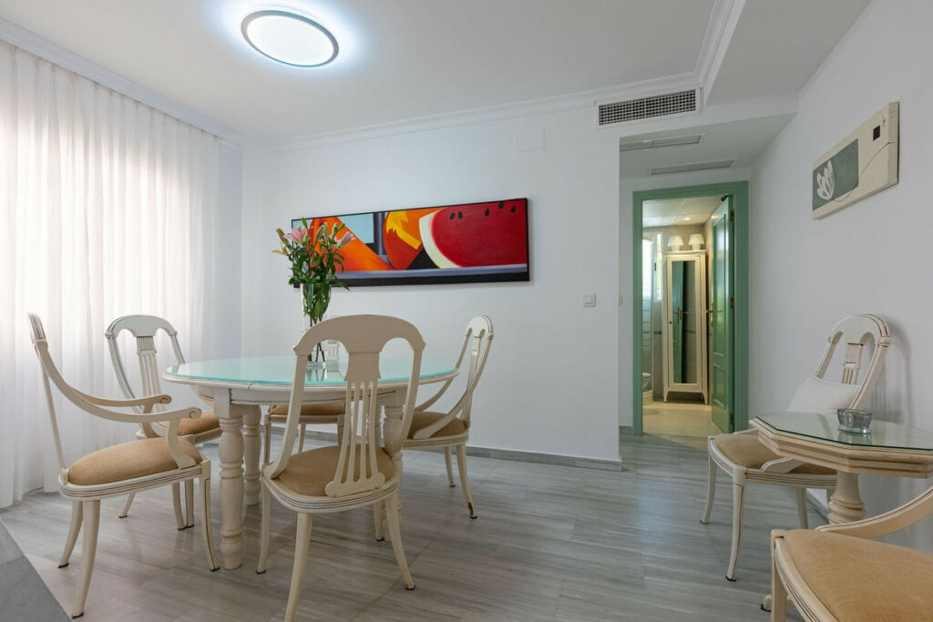 Semi-Detached House Costabella Málaga - image 10