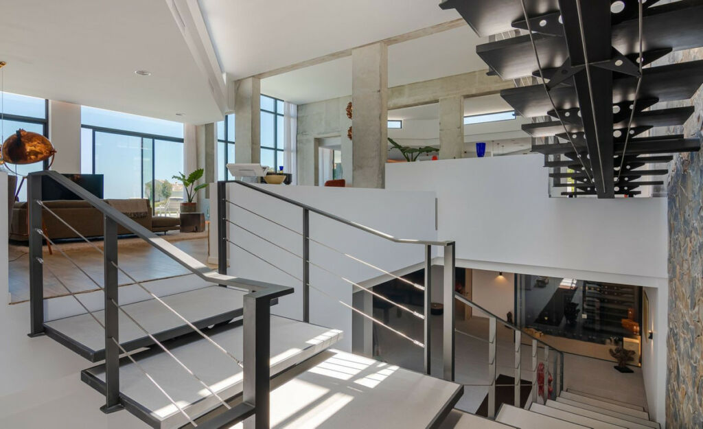 Detached Villa Benahavís Málaga - image 10