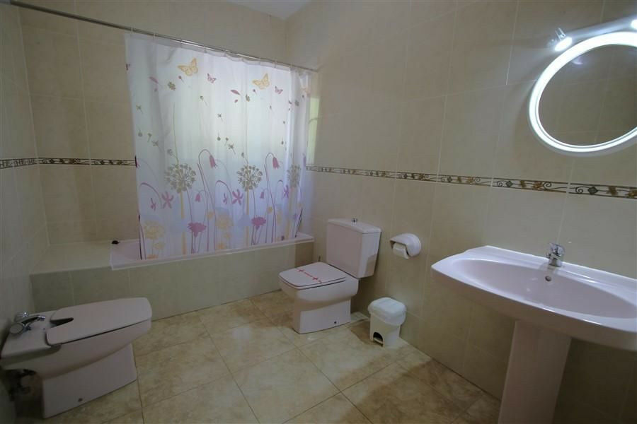 Detached Villa Calpe Alicante - image 10