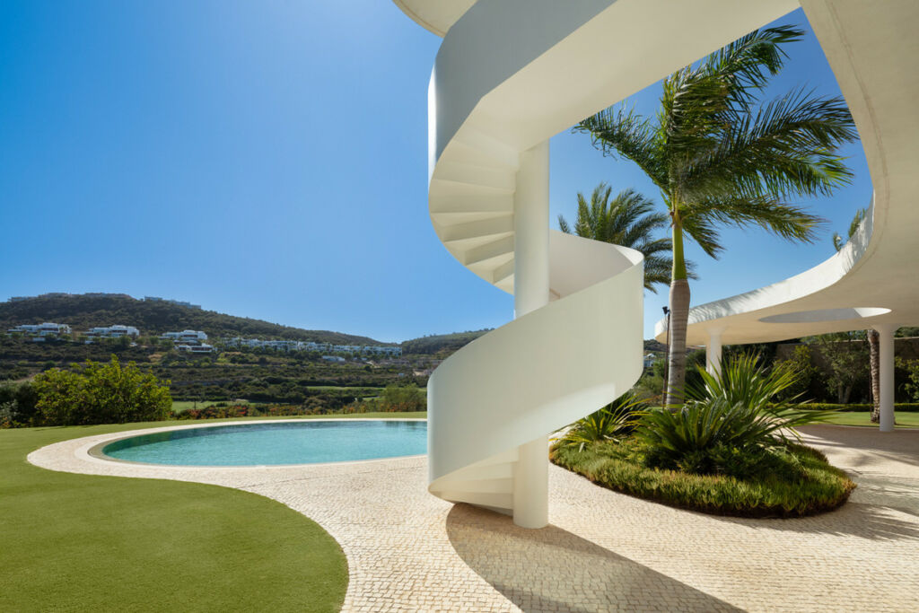 Detached Villa Casares Málaga - image 10