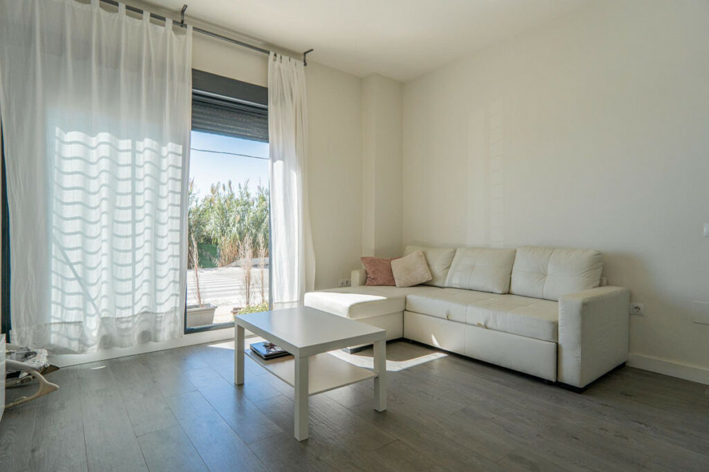 Middle Floor Apartment Benajarafe Málaga - image 10