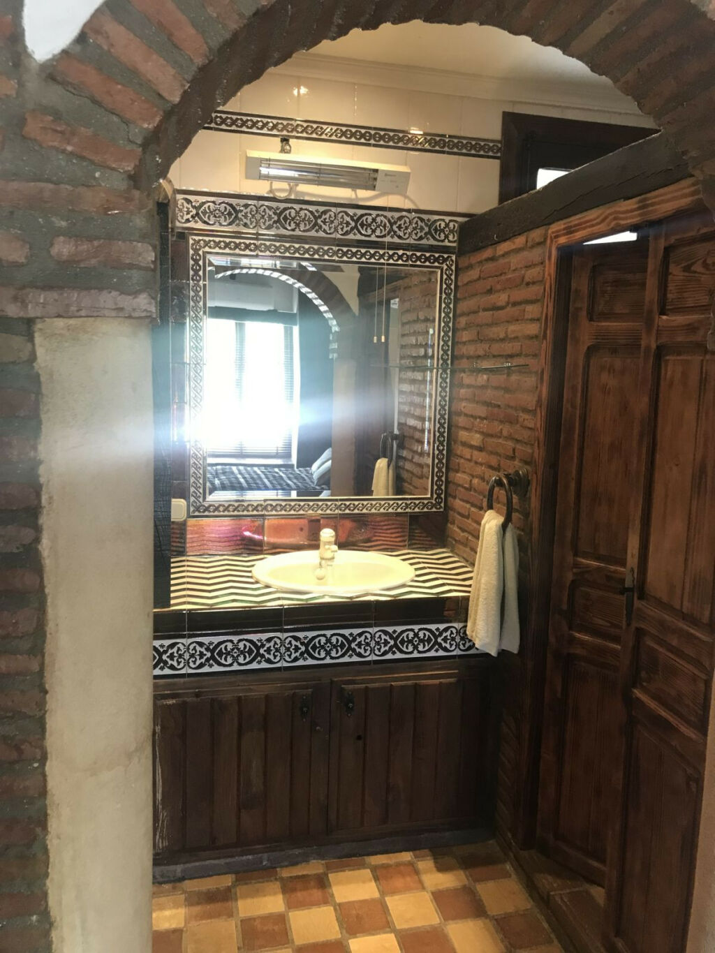 Townhouse Benahavís Málaga - image 10