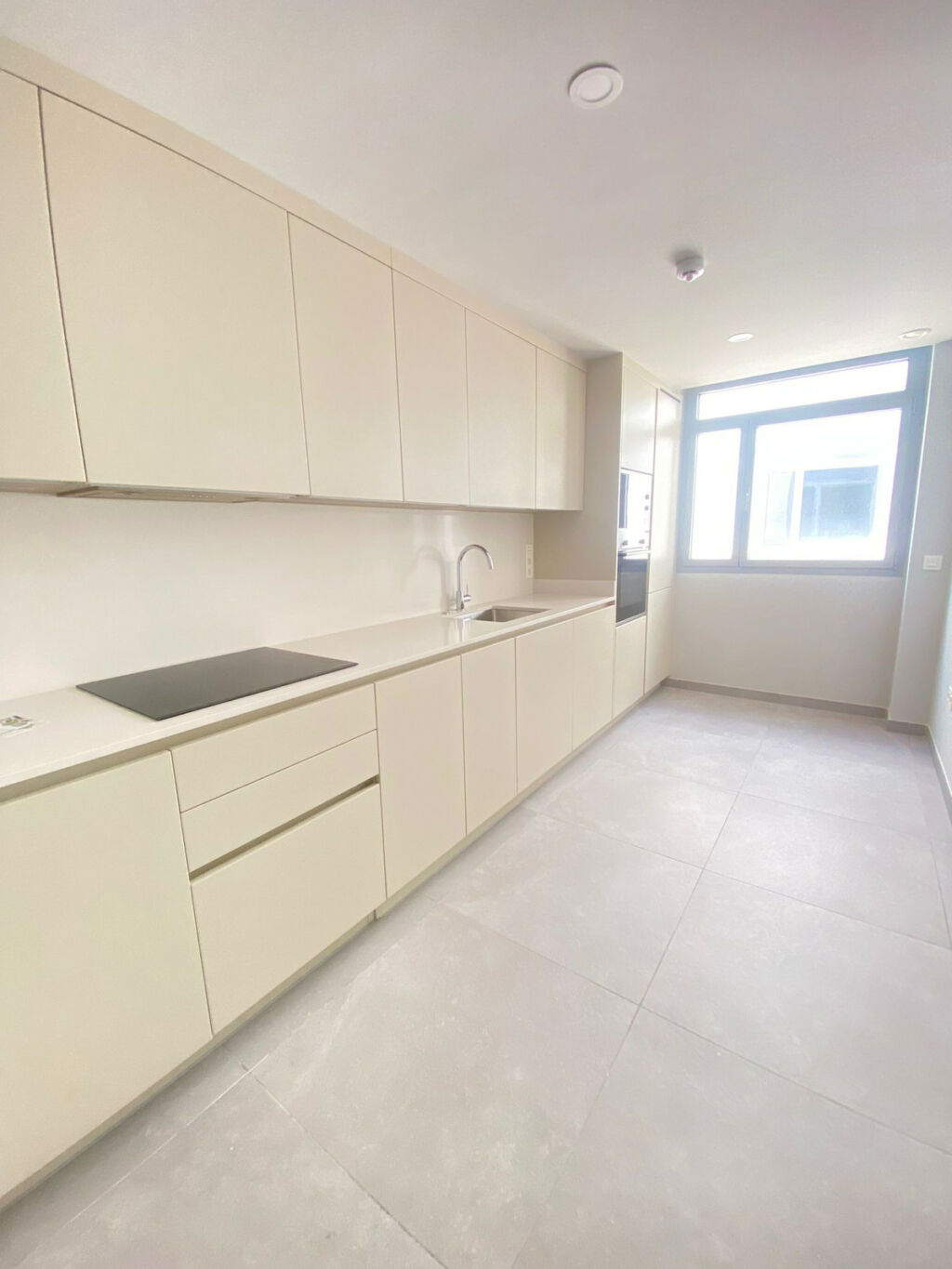 Ground Floor Apartment Elviria Málaga - image 12