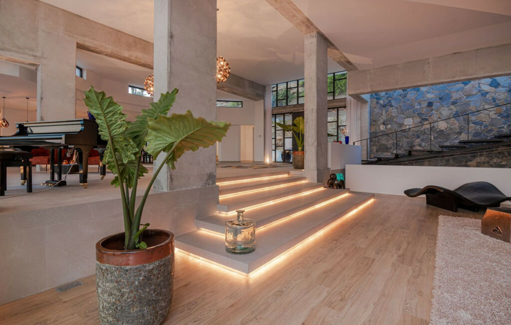 Detached Villa Benahavís Málaga - image 11