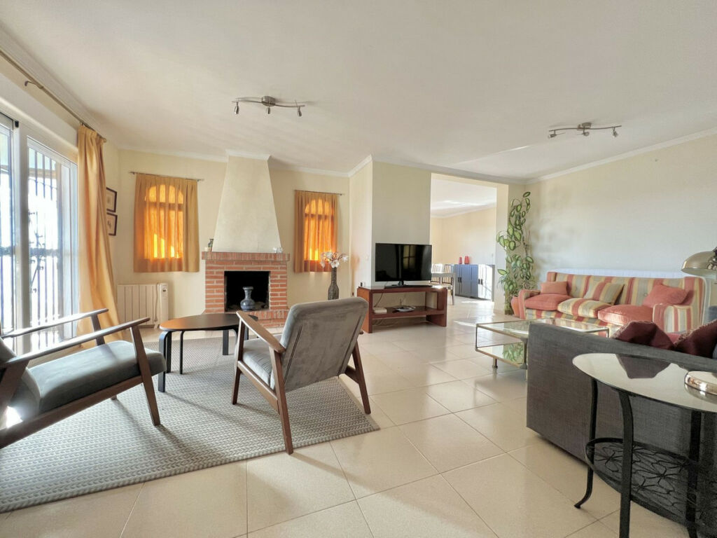 Detached Villa Benalmadena Málaga - image 11